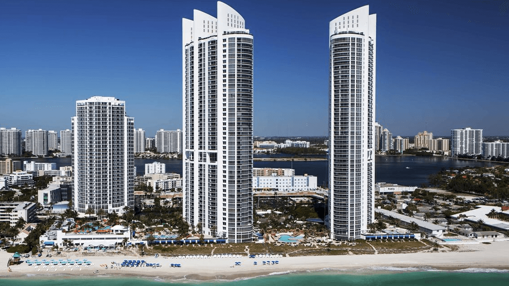 Trump International Beach Resort Miami reabre sus puertas el 4 de junio