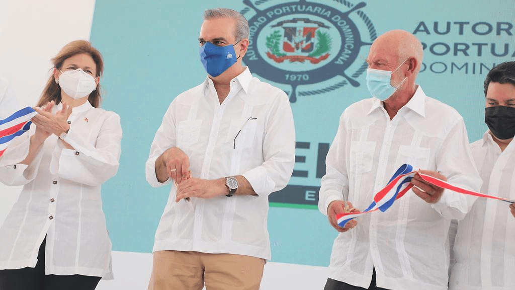 Presidente dominicano inaugura rehabilitación del Puerto de Barahona