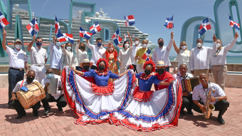 Llegada de Carnival Horizon reabre turismo de cruceros en Rep. Dominicana