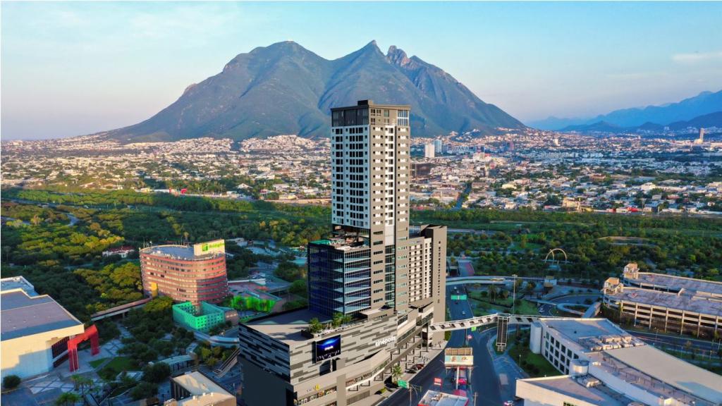 IHG Hotels & Resorts inaugura Holiday Inn Express en Monterrey Fundidora