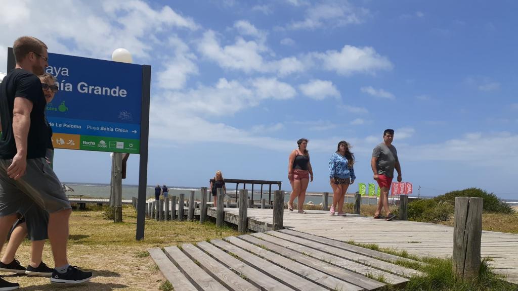 Uruguay extendió hasta el 30 de setiembre la rebaja del IVA en algunas actividades turísticas