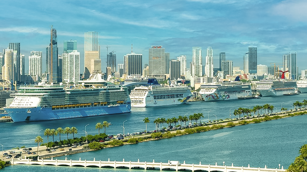 La industria de cruceros se recupera en Miami